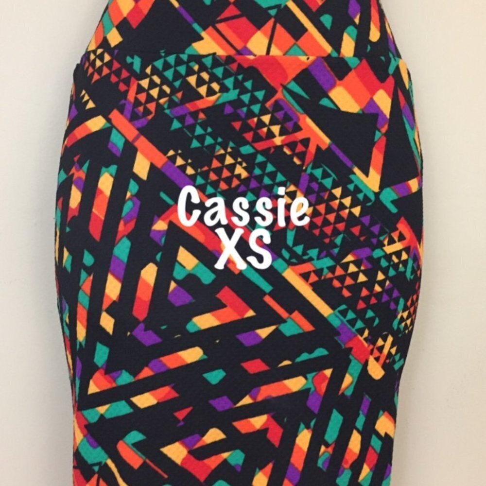 LuLaRoe Cassie NWT pencil skirt